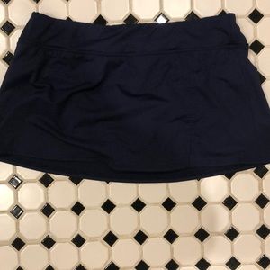 Land’s End Navy swim skirt 12